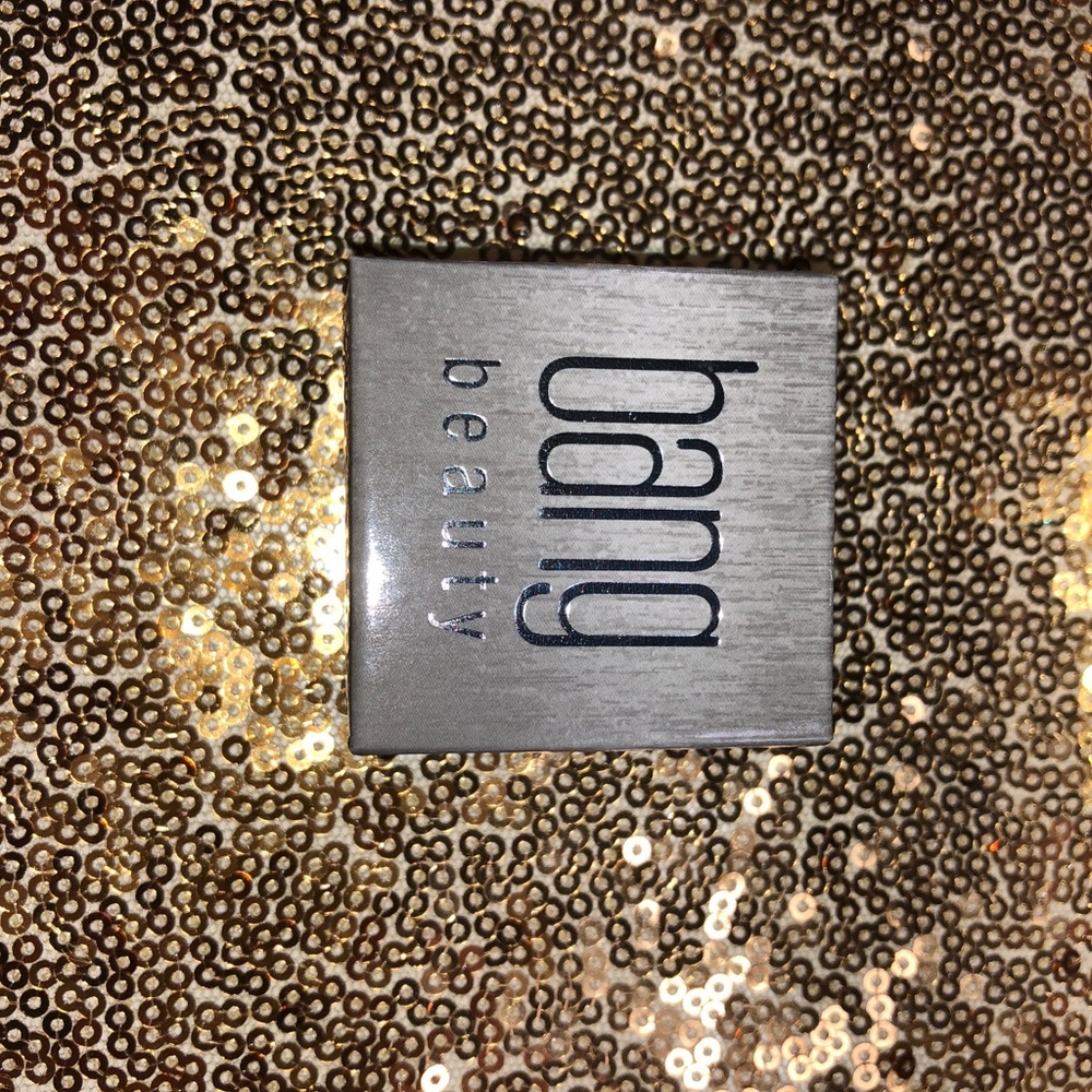 Brow pomade